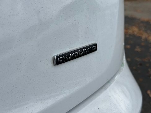 Used 2022 Audi Q5 2.0T Premium image 45