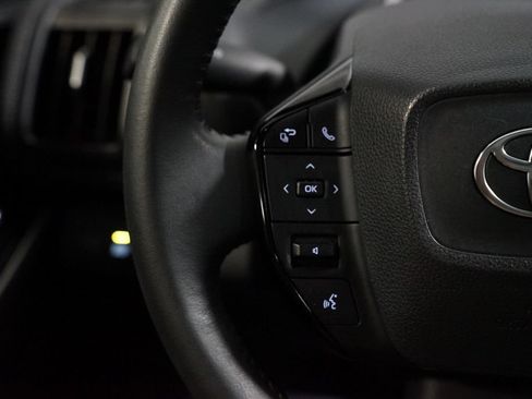 Certified 2024 Toyota bZ4X FWD image 14