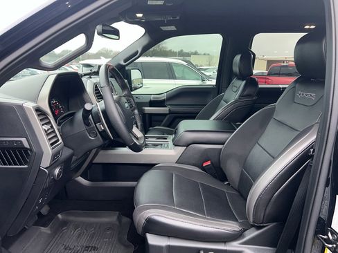 Used 2019 Ford F150 Raptor w/ Equipment Group 802A Luxury image 15