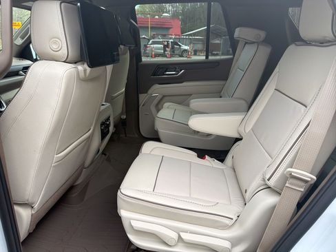 New 2026 GMC Yukon Denali image 11
