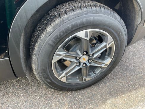 Used 2025 Chevrolet Blazer LT image 30