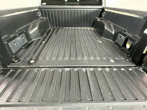 Used 2017 Toyota Tacoma TRD Sport RWD image 27