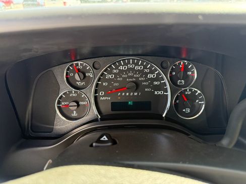 New 2025 Chevrolet Express 2500 w/ Driver Convenience Package image 6