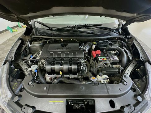 Used 2018 Nissan Sentra S image 33