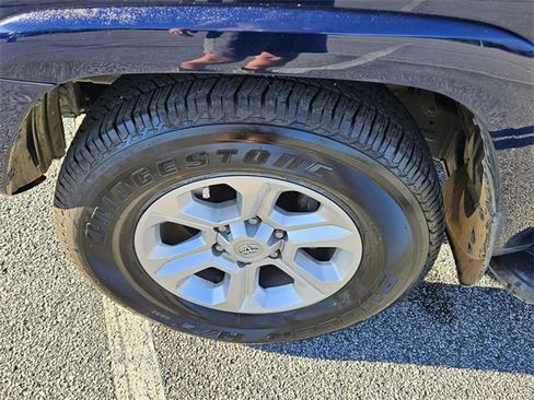 Used 2020 Toyota 4Runner Limited image 16