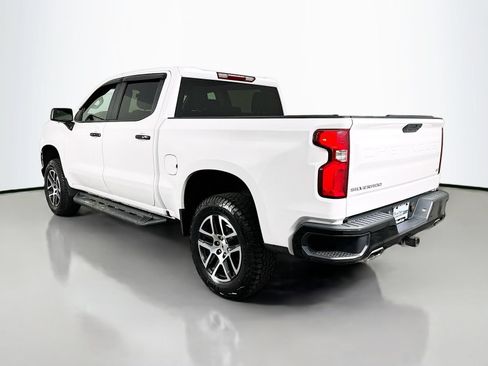 Used 2019 Chevrolet Silverado 1500 LT Trail Boss w/ Convenience Package AWD/4WD image 6