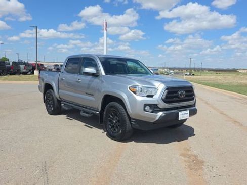 Used 2022 Toyota Tacoma SR5 image 4