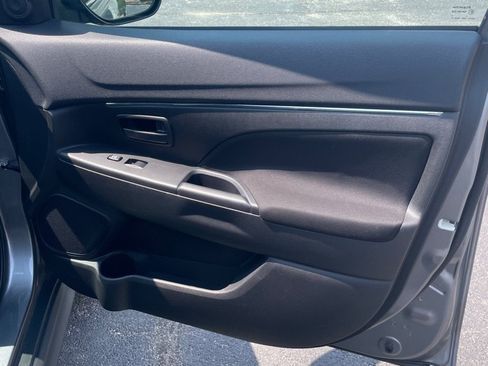 Used 2015 Mitsubishi Outlander Sport ES FWD image 21