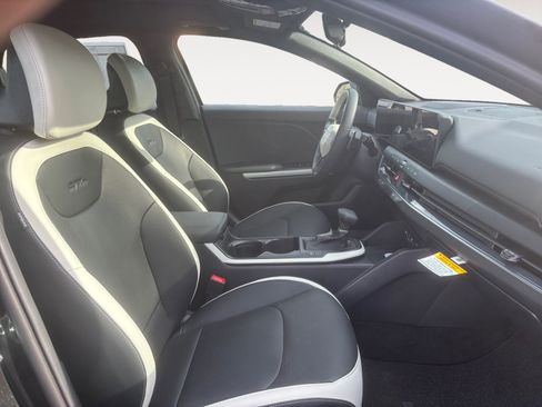 New 2025 Kia K4 GT-Line w/ GT-Line Premium Package FWD image 15