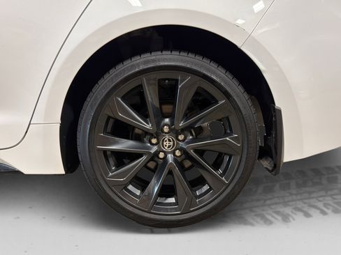 Used 2023 Toyota Corolla SE w/ Carpet Mat Package (TMS) FWD image 46