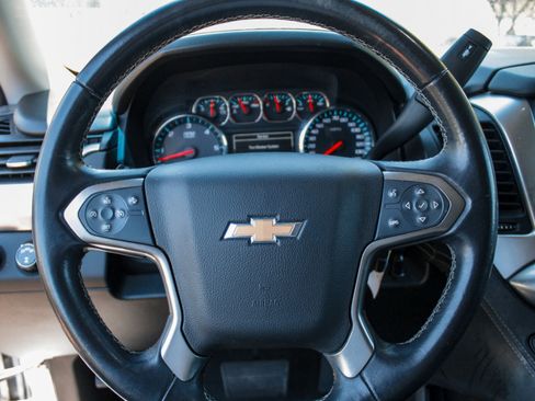 Used 2019 Chevrolet Tahoe LT AWD/4WD image 17
