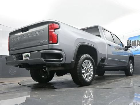 Used 2024 Chevrolet Silverado 2500 High Country w/ High Country Premium Package AWD/4WD image 21