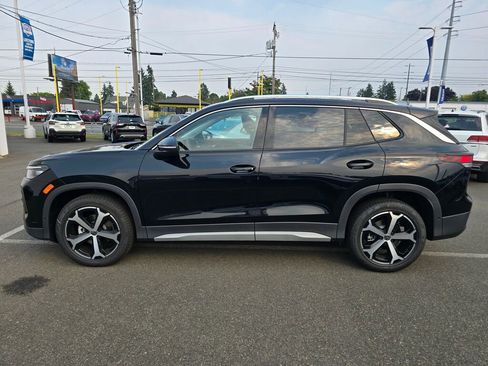 New 2025 Volkswagen Tiguan SE image 7