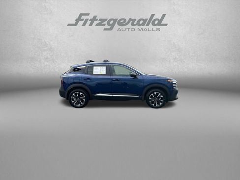 Used 2026 Nissan Kicks SV w/ SV Premium Package AWD/4WD image 9