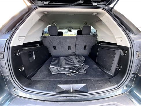 Used 2017 Chevrolet Equinox LT w/ LPO, Protection Package image 23