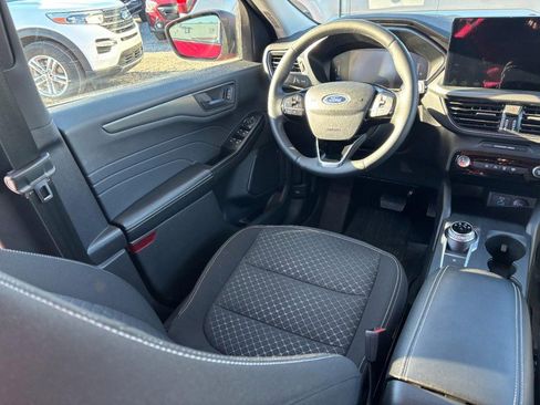 Used 2023 Ford Escape Active w/ Tech Pack #1 image 13