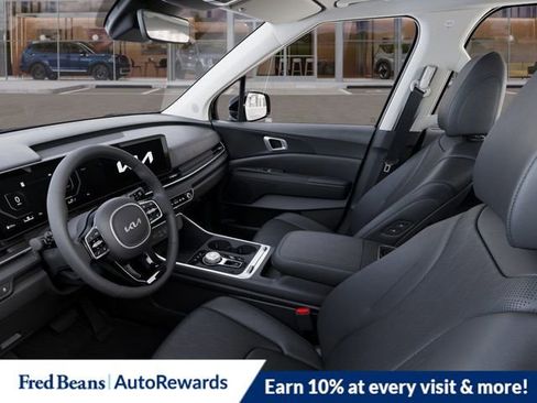 New 2025 Kia Carnival SX w/ SX Dark Edition Package image 18