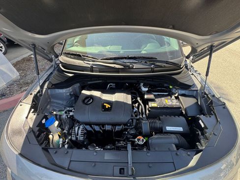 Used 2025 Kia Soul LX w/ LX Technology Package image 30