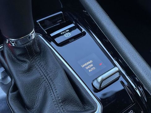 New 2026 Jeep Compass Latitude image 38