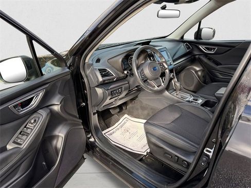 Used 2022 Subaru Forester Premium image 15