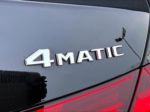 Used 2024 Mercedes-Benz C 300 4MATIC Sedan image 9