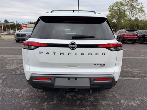 New 2026 Nissan Pathfinder Platinum AWD/4WD image 6