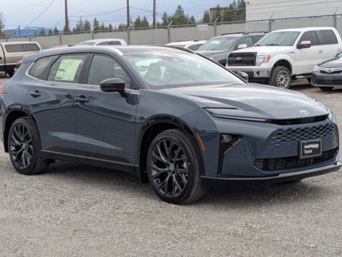 New 2026 Toyota Crown Signia Limited image 3