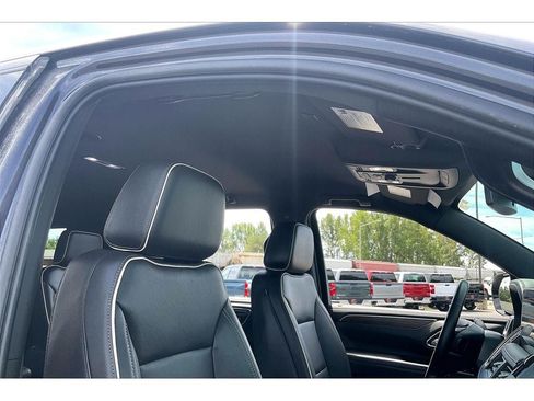 Used 2024 Chevrolet Suburban Premier w/ Max Trailering Package AWD/4WD image 24