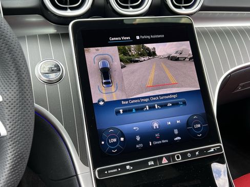 New 2025 Mercedes-Benz C 300 4MATIC Sedan image 17