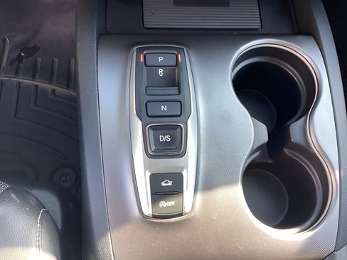 Used 2022 Honda Ridgeline RTL-E image 24