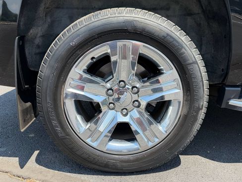 Used 2017 Chevrolet Tahoe Premier AWD/4WD image 34