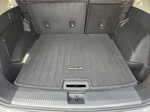 New 2026 Nissan Rogue Dark Armor FWD image 27