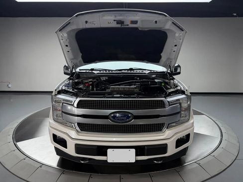 Used 2018 Ford F150 Platinum w/ Equipment Group 701A Luxury AWD/4WD image 14