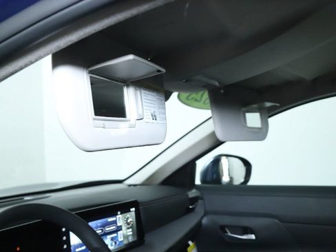 Certified 2025 Nissan Kicks SV AWD/4WD image 21