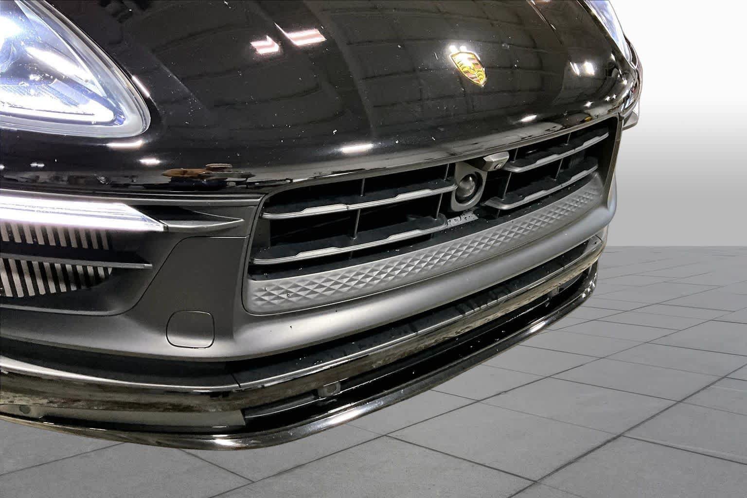 Used 2023 Porsche Macan GTS AWD/4WD image 27