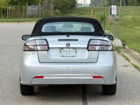 Used 2009 Saab 9-3 2.0T FWD image 13