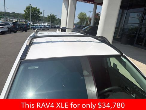 Used 2025 Toyota RAV4 XLE FWD image 7