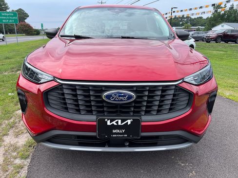 Used 2023 Ford Escape Active FWD image 12