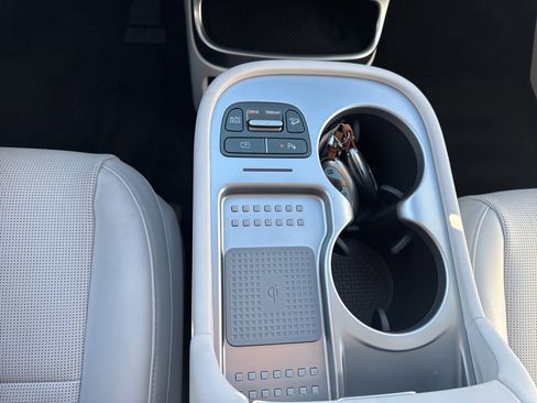 Used 2026 Hyundai Ioniq 9 SEL image 26