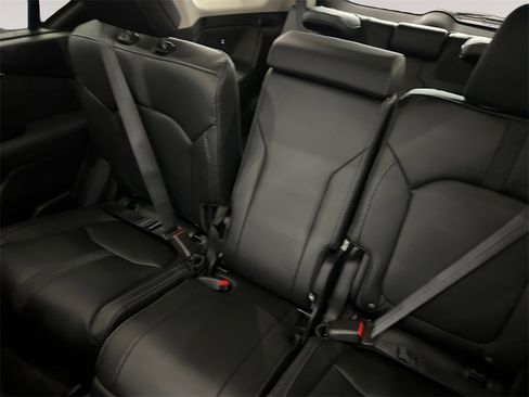 New 2025 Honda Pilot EX-L image 13