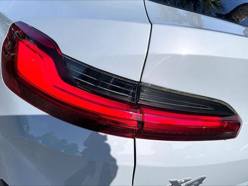 Used 2023 BMW X4 xDrive30i w/ M Sport Package AWD/4WD image 29