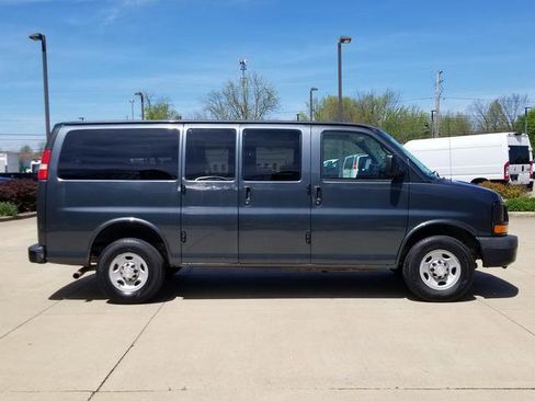 Used 2015 Chevrolet Express 2500 LS image 7