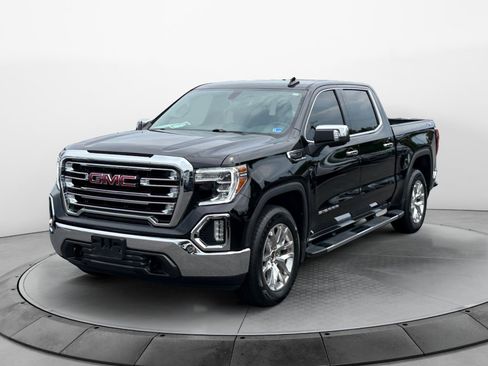 Used 2022 GMC Sierra 1500 SLT w/ SLT Premium Package AWD/4WD image 3