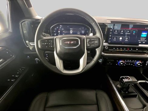 Used 2024 GMC Sierra 1500 Elevation w/ Elevation Premium Package RWD image 6