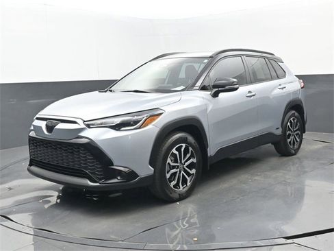 Used 2024 Toyota Corolla Cross SE w/ Moonroof Package image 26