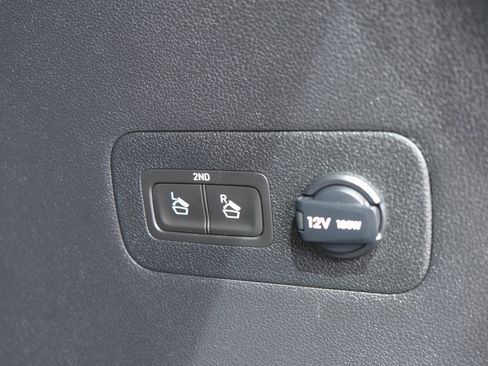 Used 2021 Hyundai Santa Fe Limited w/ Cargo Package image 23