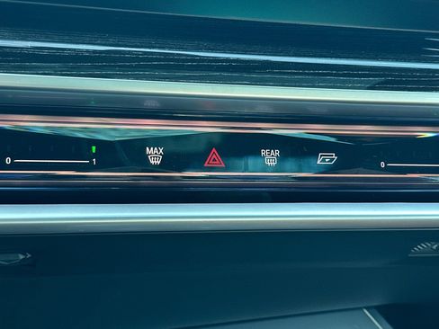 New 2026 BMW 740i image 17