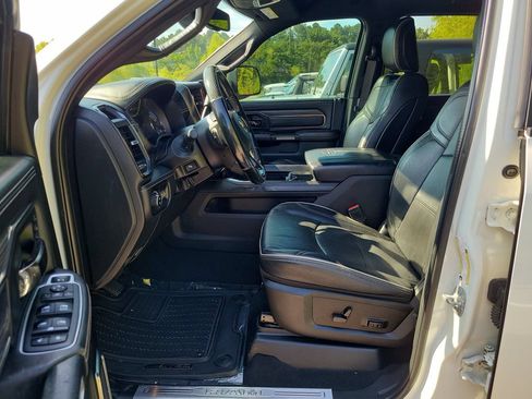 Used 2022 RAM 2500 Limited w/ Night Edition AWD/4WD image 26