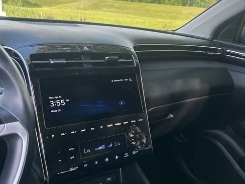 Used 2024 Hyundai Tucson SEL w/ Convenience Package image 11