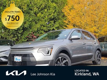 New 2025 Kia Niro EX
